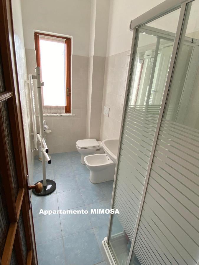 I Fiori Di Pietra Aparthotel Pietra Ligure Luaran gambar